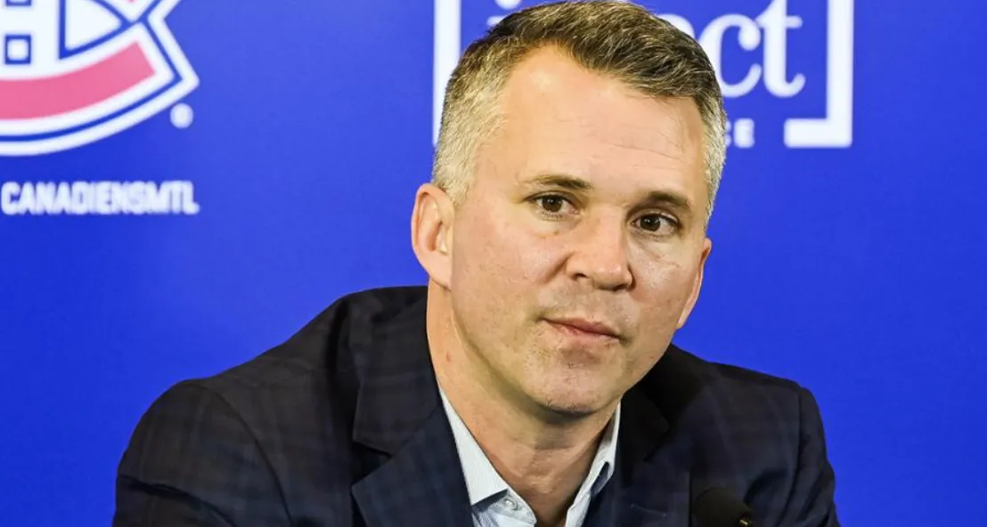 Martin St-Louis répond aux questions des journalistes lors d'un point de presse d'avant-match.