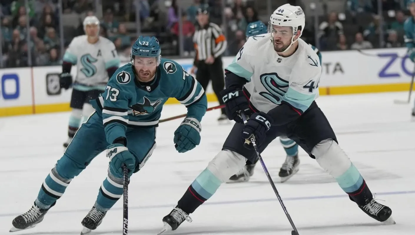Jacob Megna avec le Kraken de Seattle