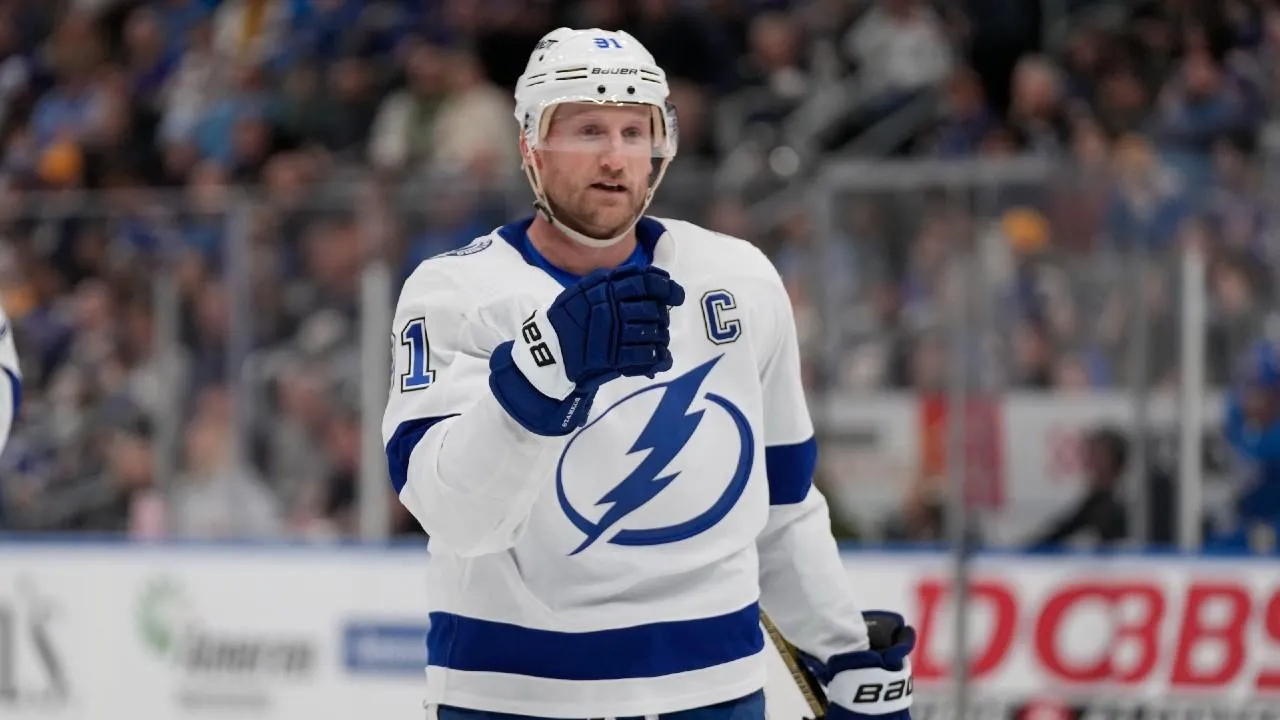 Steven Stamkos takes the ice as Tampa Bay Lightning Captain.
