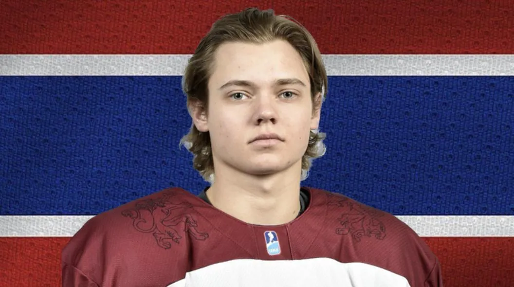 Les Lions de Trois-Rivières ont suspendu le défenseur Markuss Komuls dans le but de le retirer officiellement de leur alignement.