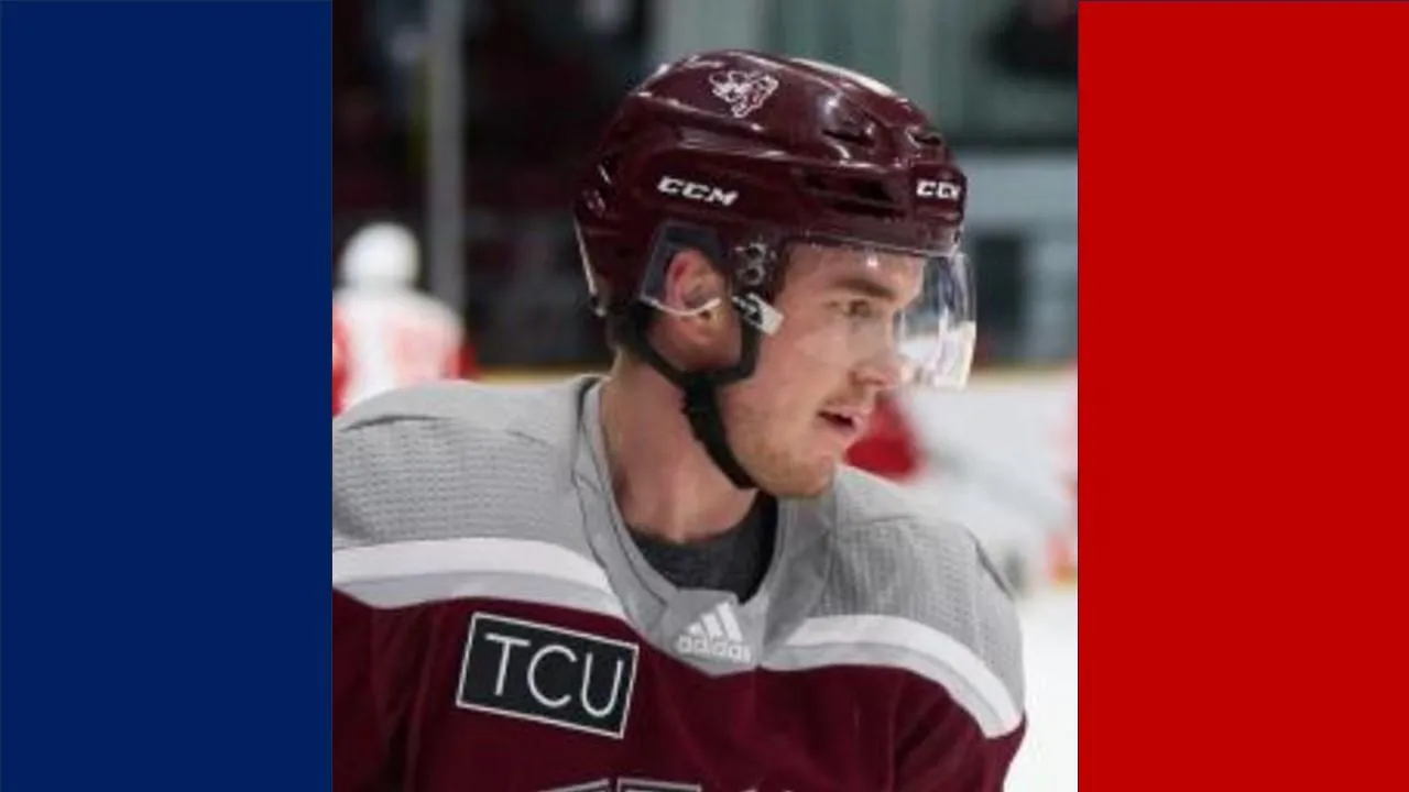 Keenan MacIsaac avec l’Université d’Ottawa.