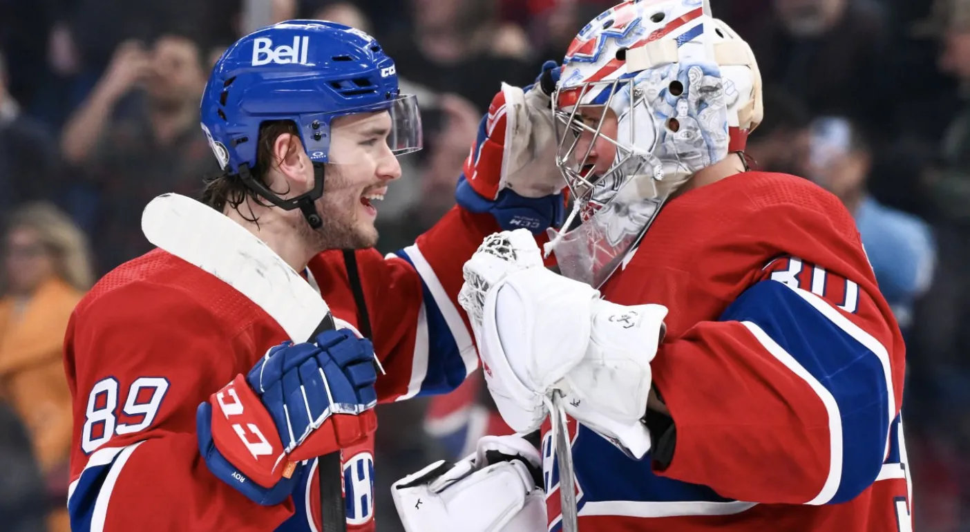 La blessure subie par l'attaquant du Canadien de Montréal, Joshua Roy, pourrait être plus grave que prévue, lui qui devait porter une attelle à la main droite ce matin.