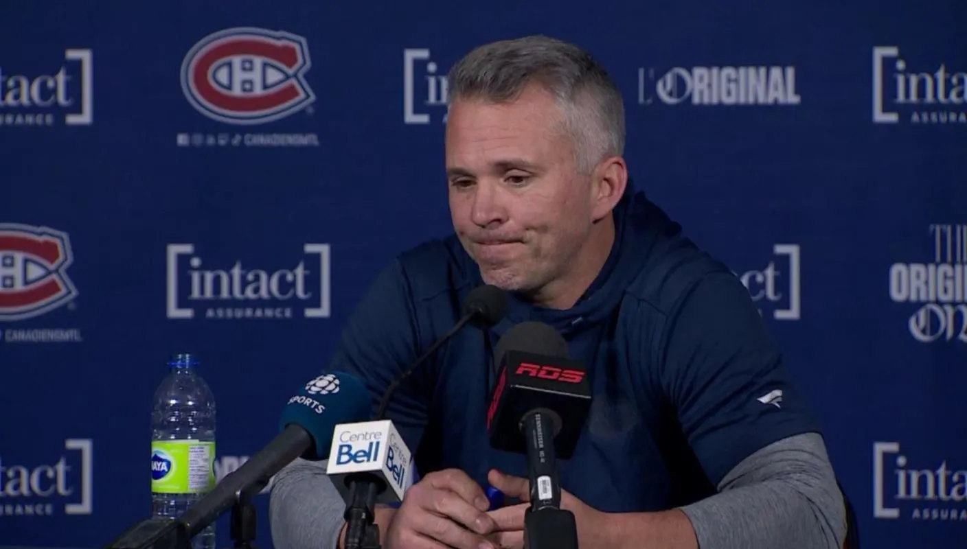 Martin St-Louis en point de presse