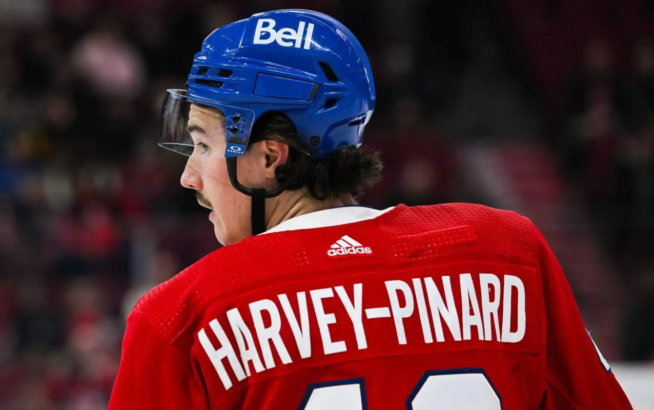Rafaël Harvey-Pinard dans l'uniforme du Canadien de Montréal