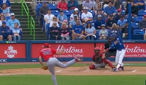 Kiner-Falefa first home run as a Blue Jay