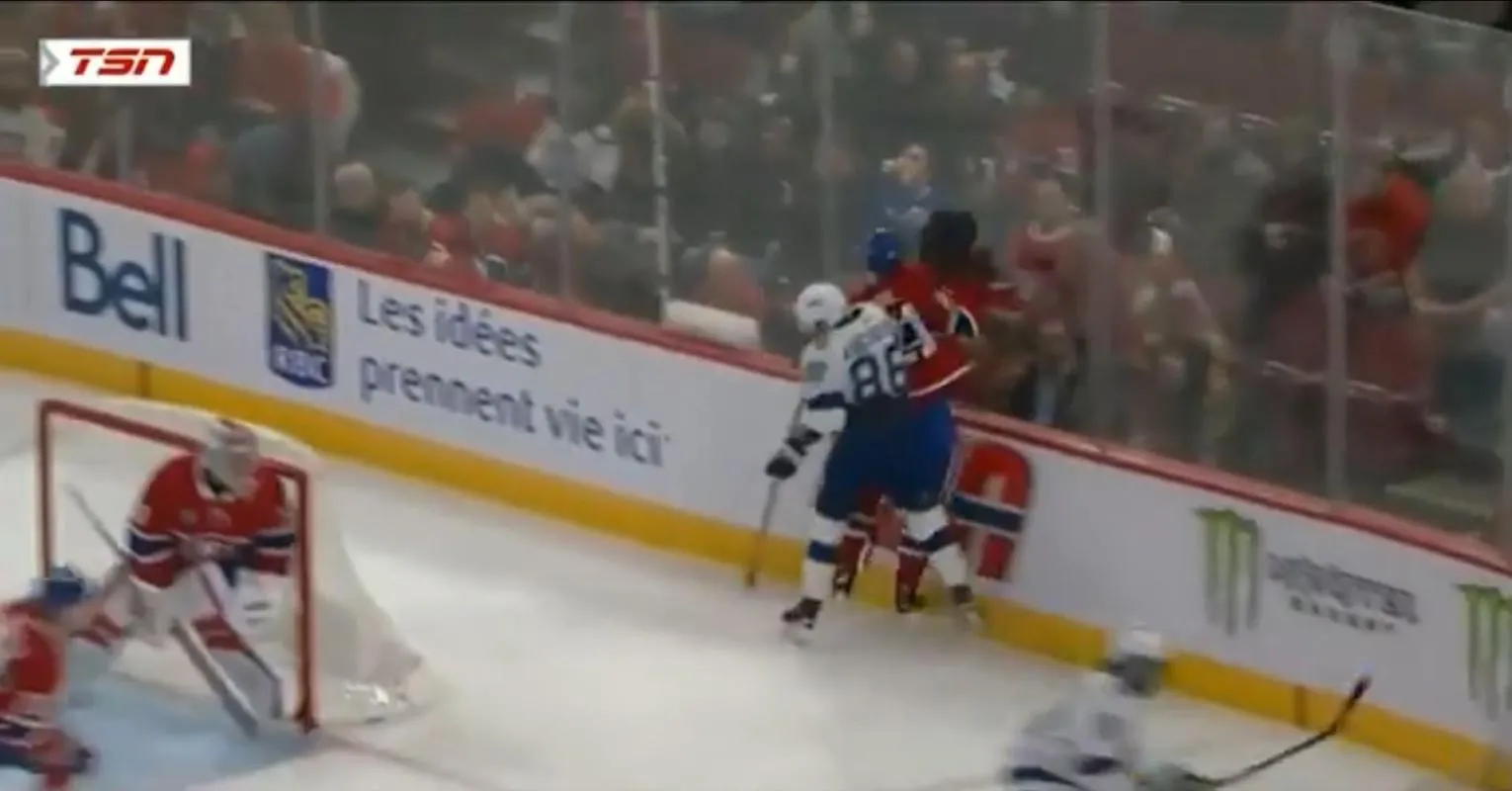 Kaiden Guhle plaqué par derrière par Nikita Kucherov
