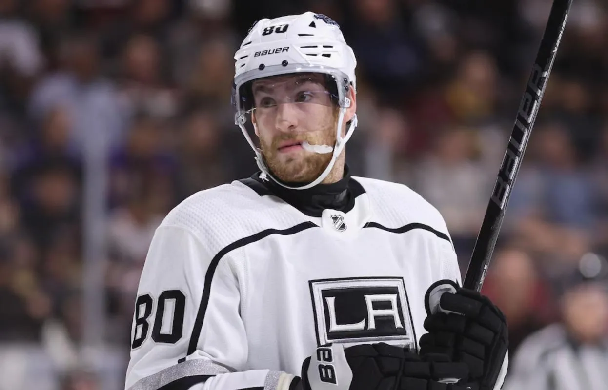Pierre-Luc Dubois avec les Kings de Los Angeles