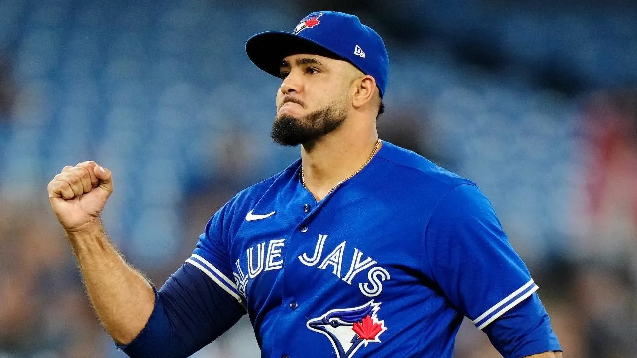 Garcia pitching for the Jays #bluejays #mlb
