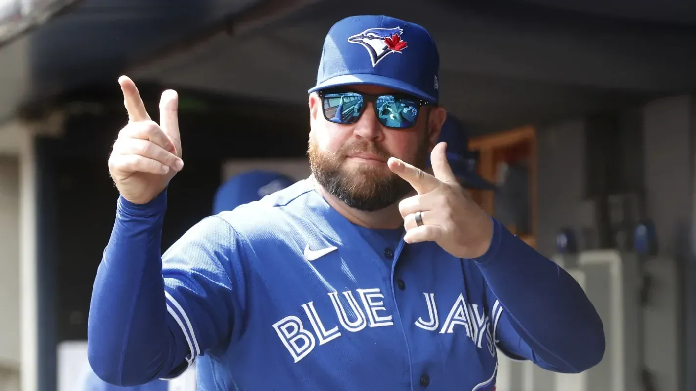 Schneider in the hot seat again #bluejays #mlb