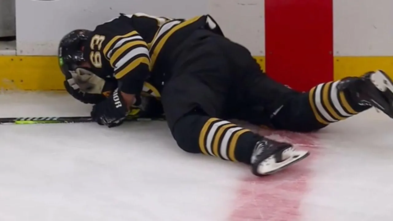 Brad Marchand, Blessure, Bruins de Boston, Séries éliminatoires