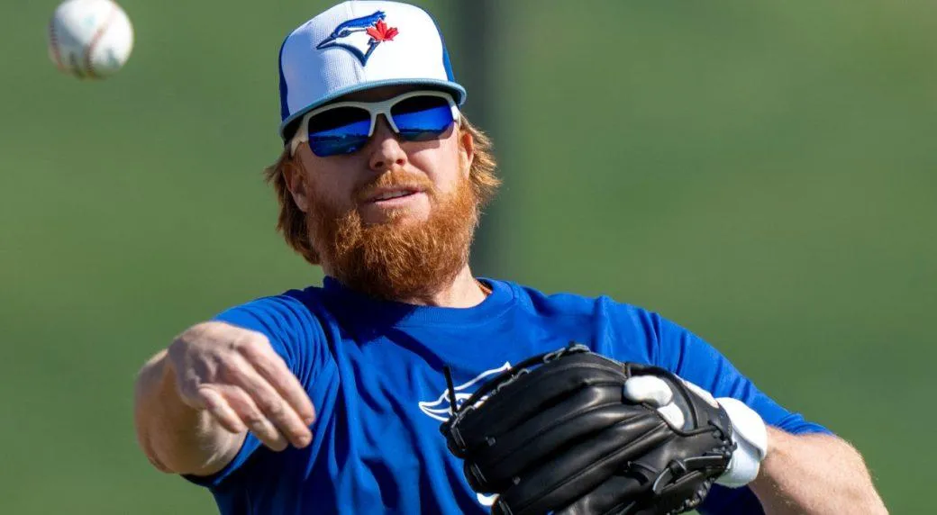 Justin Turner during warmup