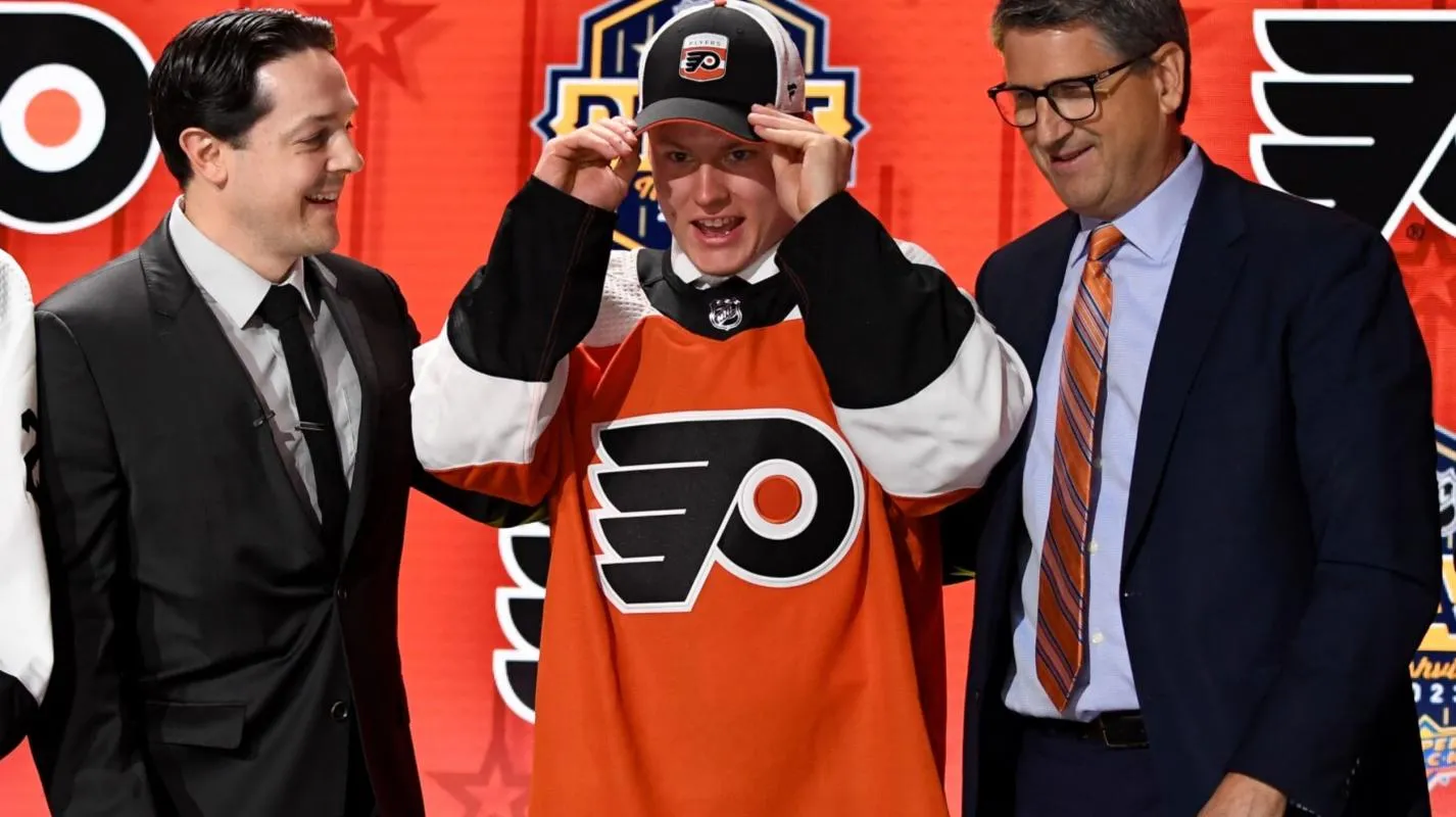 Matvei Michkov, Flyers de Philadelphie, repêchage