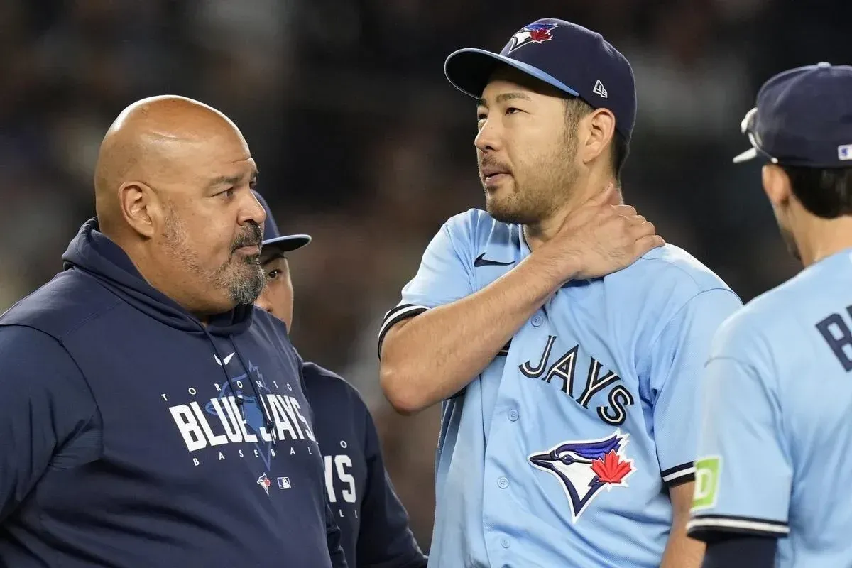 Yusei Kikuchi getting checked up by Blue Jays doctors.