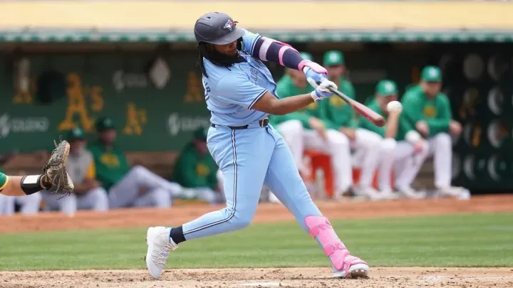 Valdimir Guerrero Jr. going deep against the Oakland Athletics.