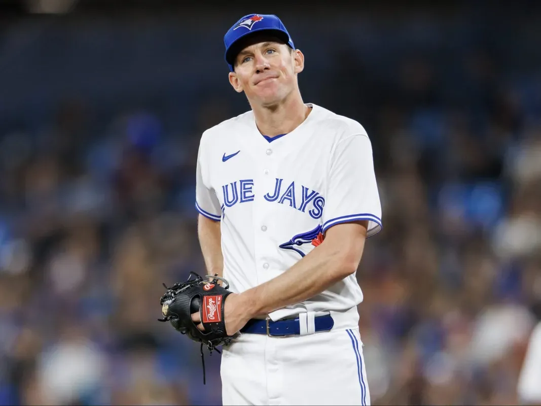 Bassitt speaks on his teammates #bluejays #mlb