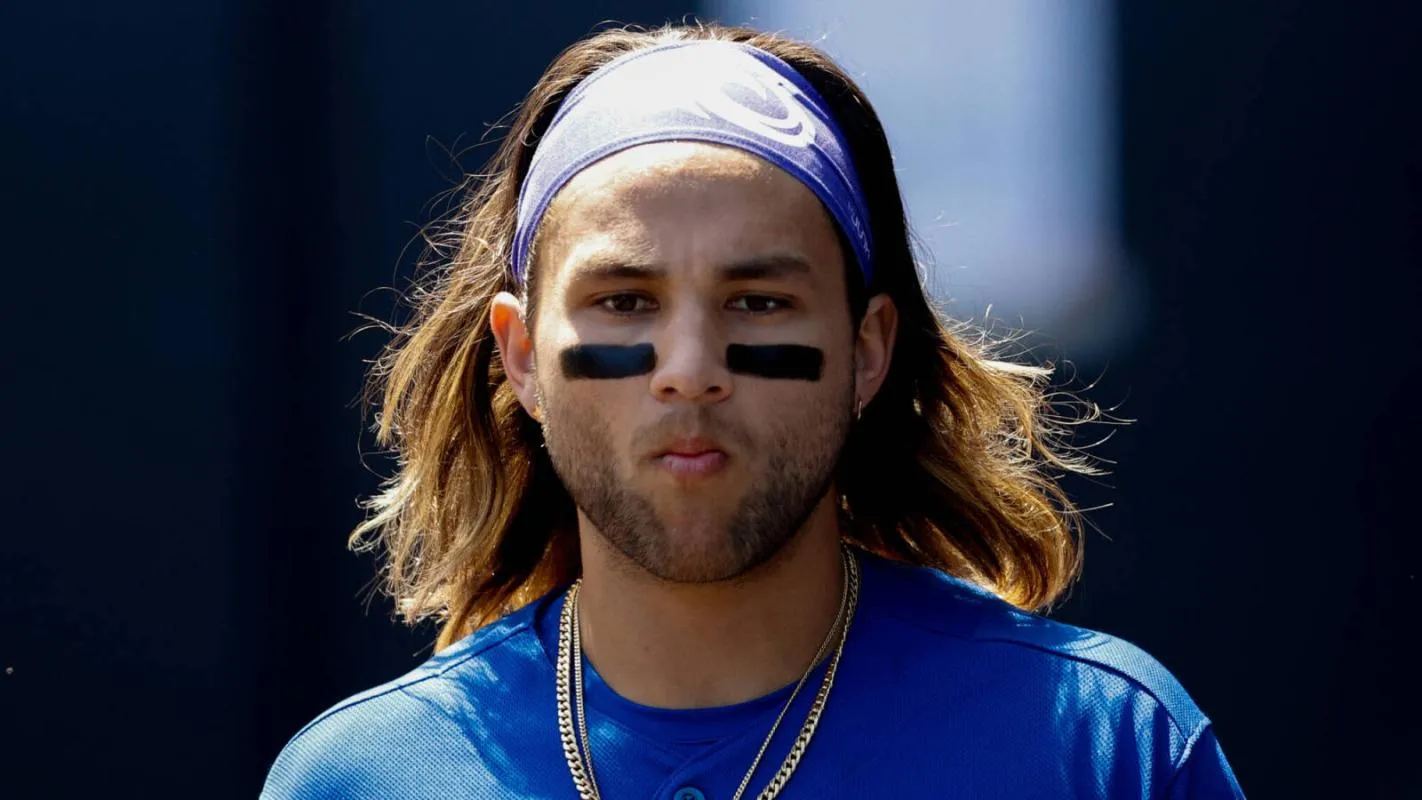 Bichette in the dugout #bluejays #mlb