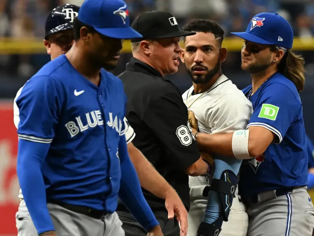 Cabrera getting into a fight #bluejays #mlb