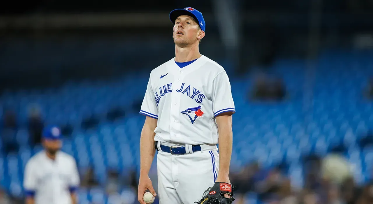 Bassitt upset on the mound #bluejays #mlb