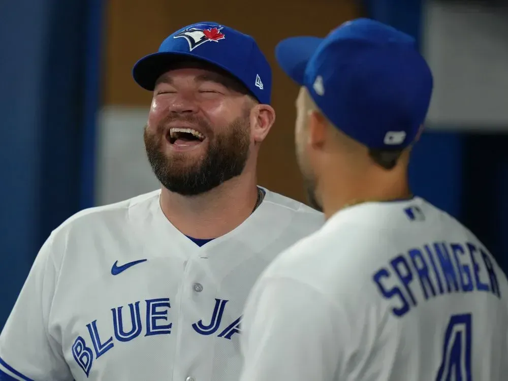 Schneider talking with Springer #bluejays #mlb