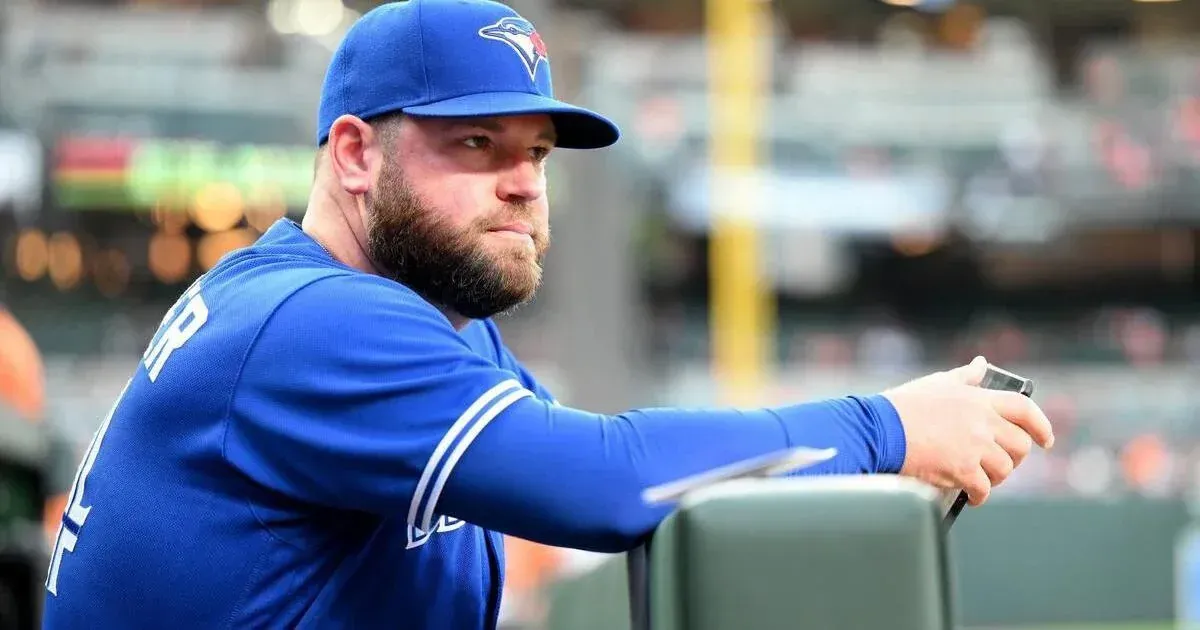 Schneider in the Blue Jays dugout #bluejays #mlb