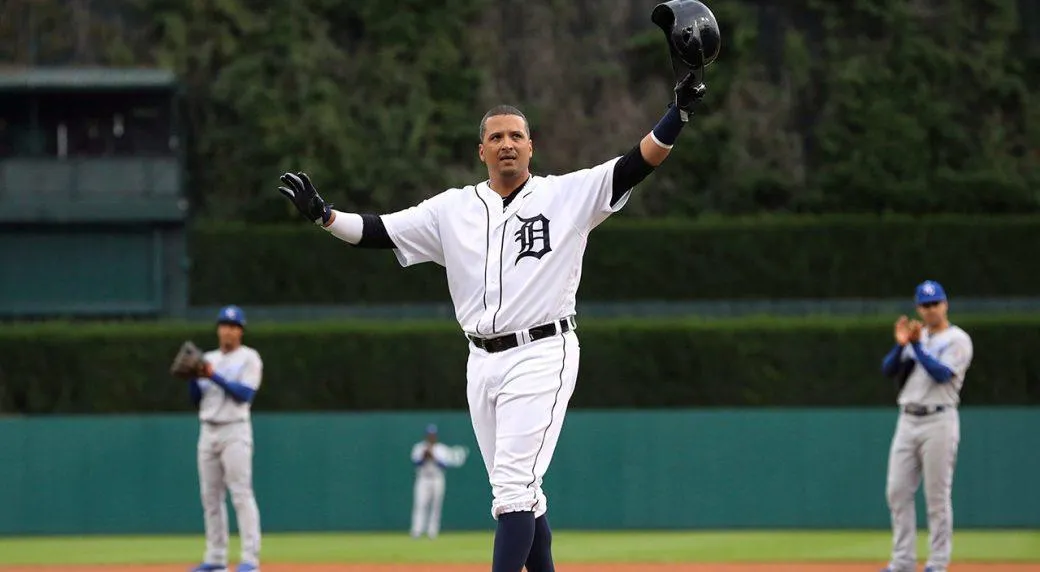 Martinez speaks on Guerrero #bluejays #mlb
