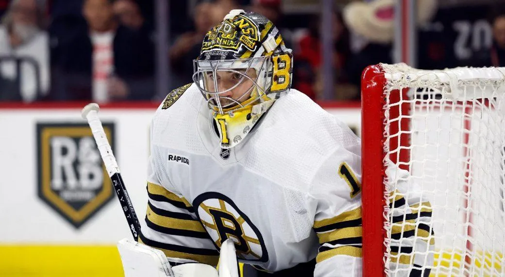 Jeremy Swayman of the Boston Bruins.