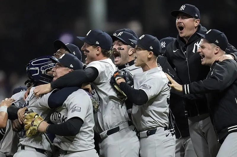 The New York Yankees and 3 former Blue Jays players are headed to the World Series #bluejays #mlb