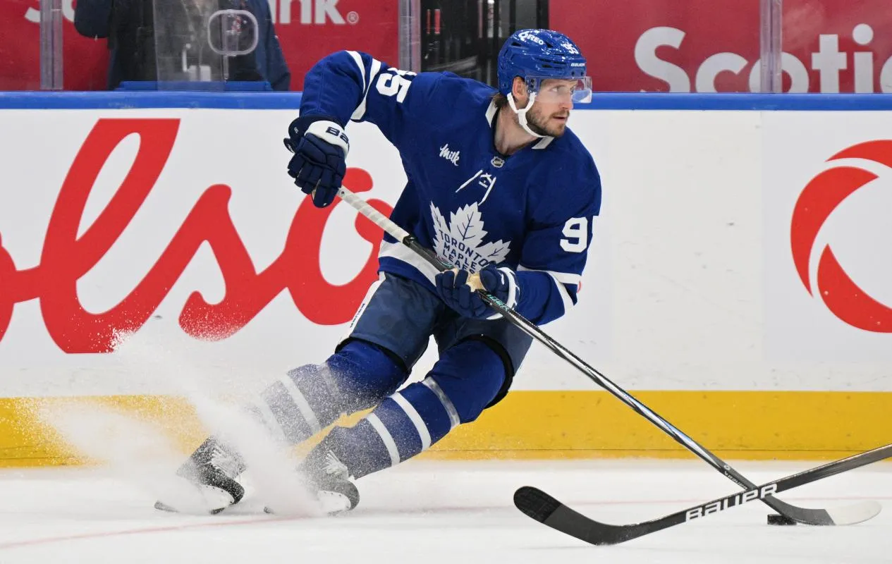 Oliver Ekman-Larsson mid-game for the Toronto Maple Leafs