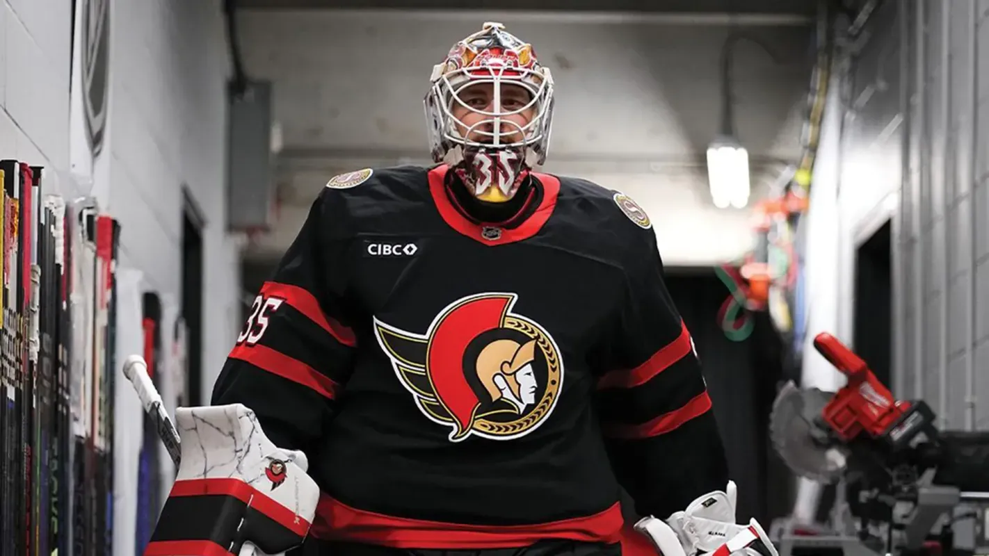 Ottawa Senators goaltender Linus Ullmark.