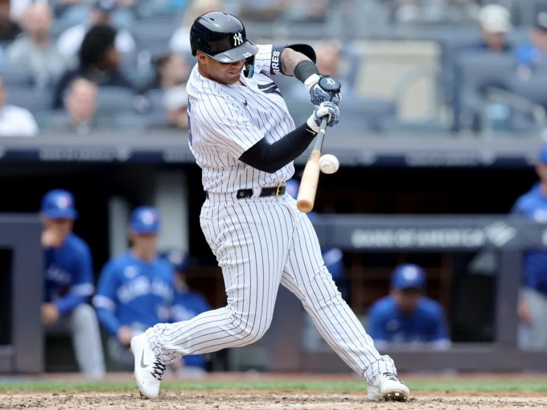 Blue Jays looking to sign Gleyber Torres #bluejays #yankees #mlb