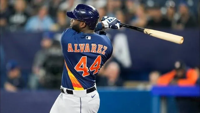 Yordan Alvarez almost signed with the Toronto Blue Jays #bluejays #mlb