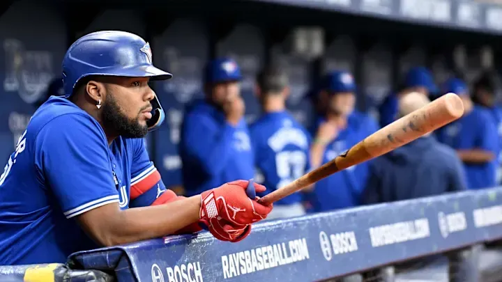Vladimir Guerrero makes Blue Jays history with second Silver Slugger award #bluejays #mlb
