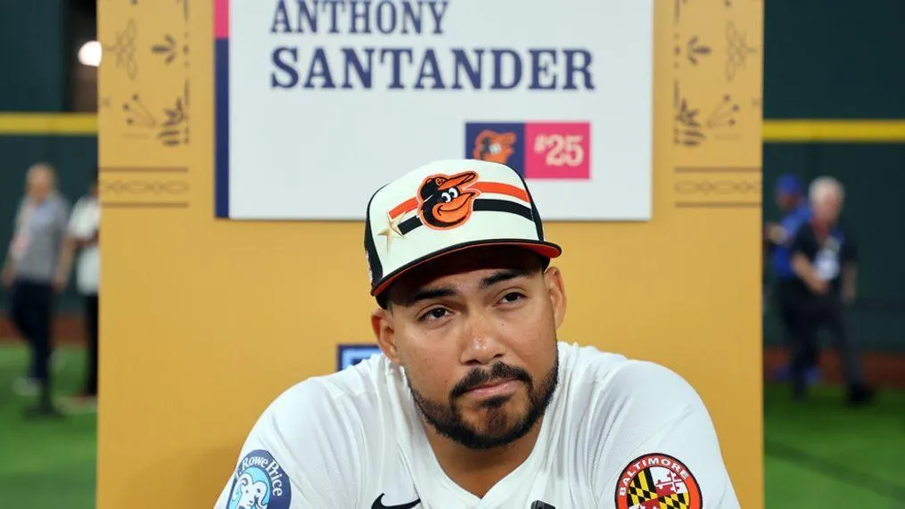 Blue Jays Anthony Santander's physical comes back complete #bluejays #mlb