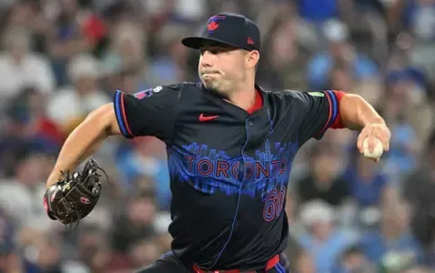 Former Blue Jays pitcher claimed off waiver by the White Sox #bluejays #mlb