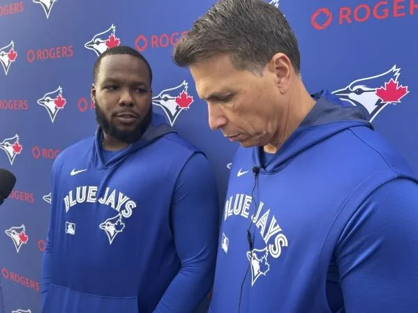 Blue Jays Vladimir Guerrero Jr refuses to talk to the media this morning #bluejays #mlb