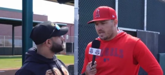 Mike Trout has positive message for Vladimir Guerrero Jr during interview #bluejays #mlb