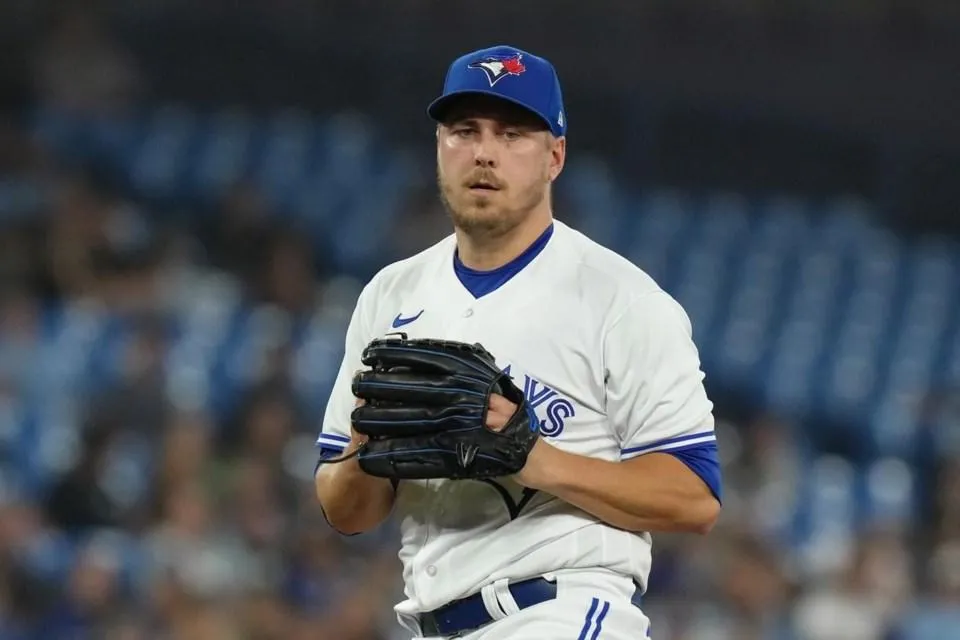 Blue Jays pitcher Erik Swanson will likely not be ready for Opening Day #bluejays #mlb
