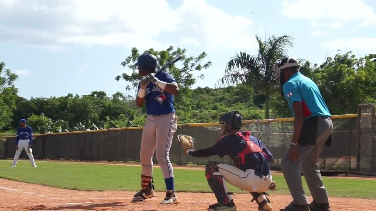 The Blue Jays agree to handshake deal with 12 year old prospect Angel Montas for $4.8 million #bluejays #mlb