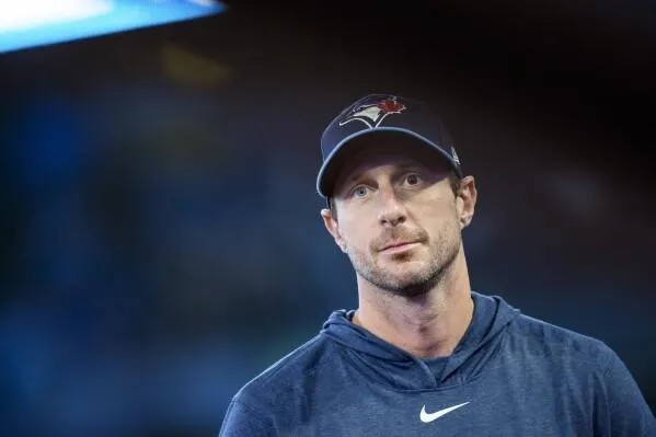 Blue Jays' Easton Lucas pushing Max Scherzer out of the starting rotation #BlueJays #EastonLucas #MLB
