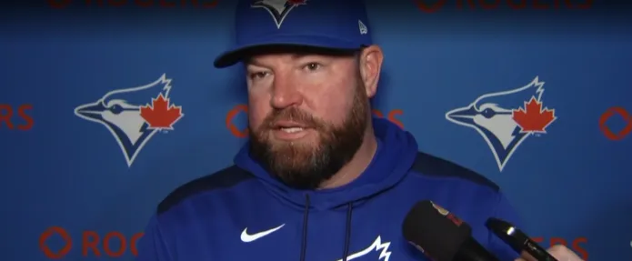 Blue Jays manager John Schneider rips into umpire after loss to the Red Sox #bluejays #mlb