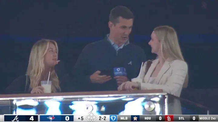 Reporter sparks controversy after picking up girls number on live television. #MLB #Reporter #BlueJays #Braves