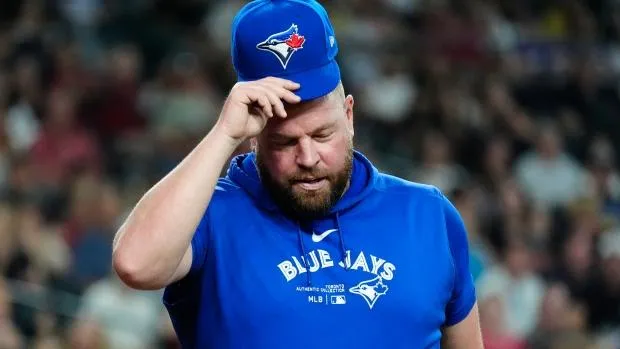 Blue Jays manager John Schneider sends message to Yimi Garcia #bluejays #mlb