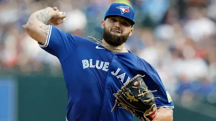 Blue Jays pitcher Alek Manoah return date pushed back a few weeks #bluejays #mlb