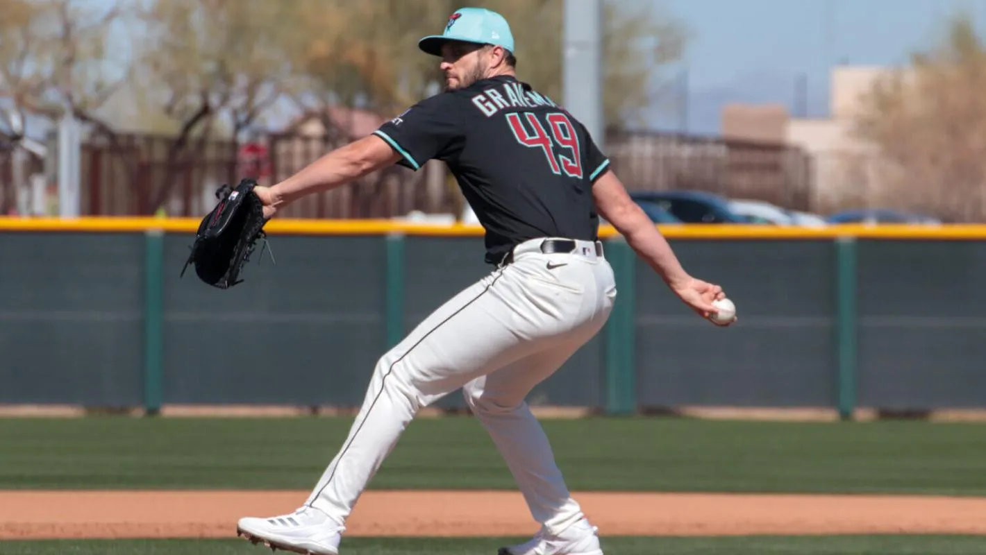 Former Blue jays pitcher Kendall Graveman DFA'd by the Diamondbacks #bluejays #MLB
