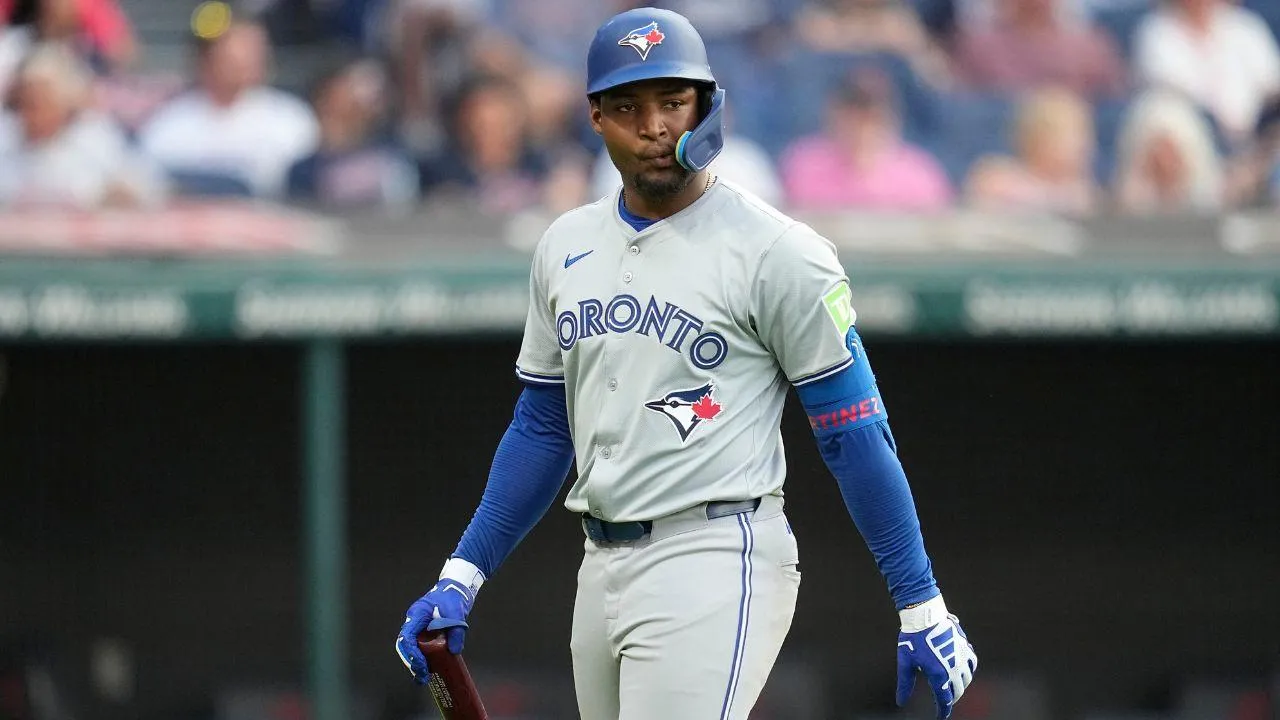 Blue Jays top prospect Orelvis Martinez is in big trouble as he continues to struggle in Triple-A #bluejays #mlb