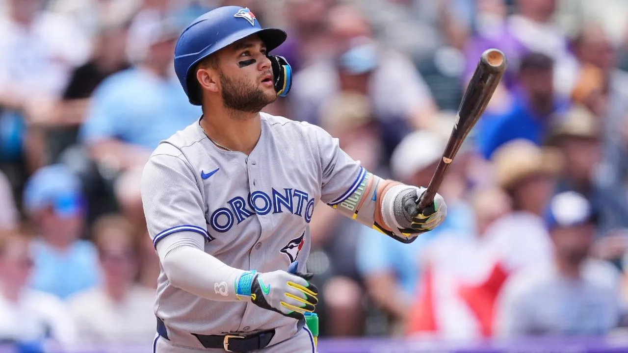 Sid Sexeiro calls out Blue Jays fans regarding Bo Bichette contract #bluejays #mlb