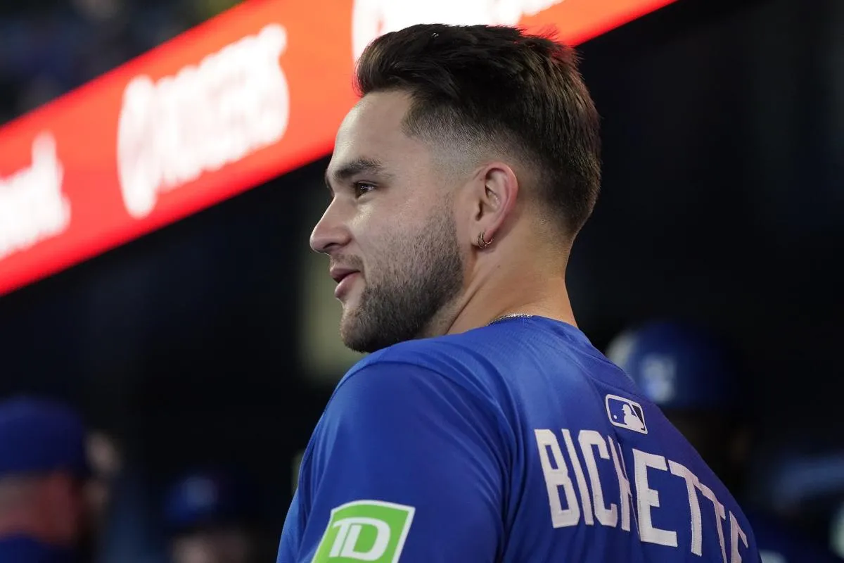 Blue Jays manager John Schneider announce injury update on Bo Bichette #bluejays #mlb