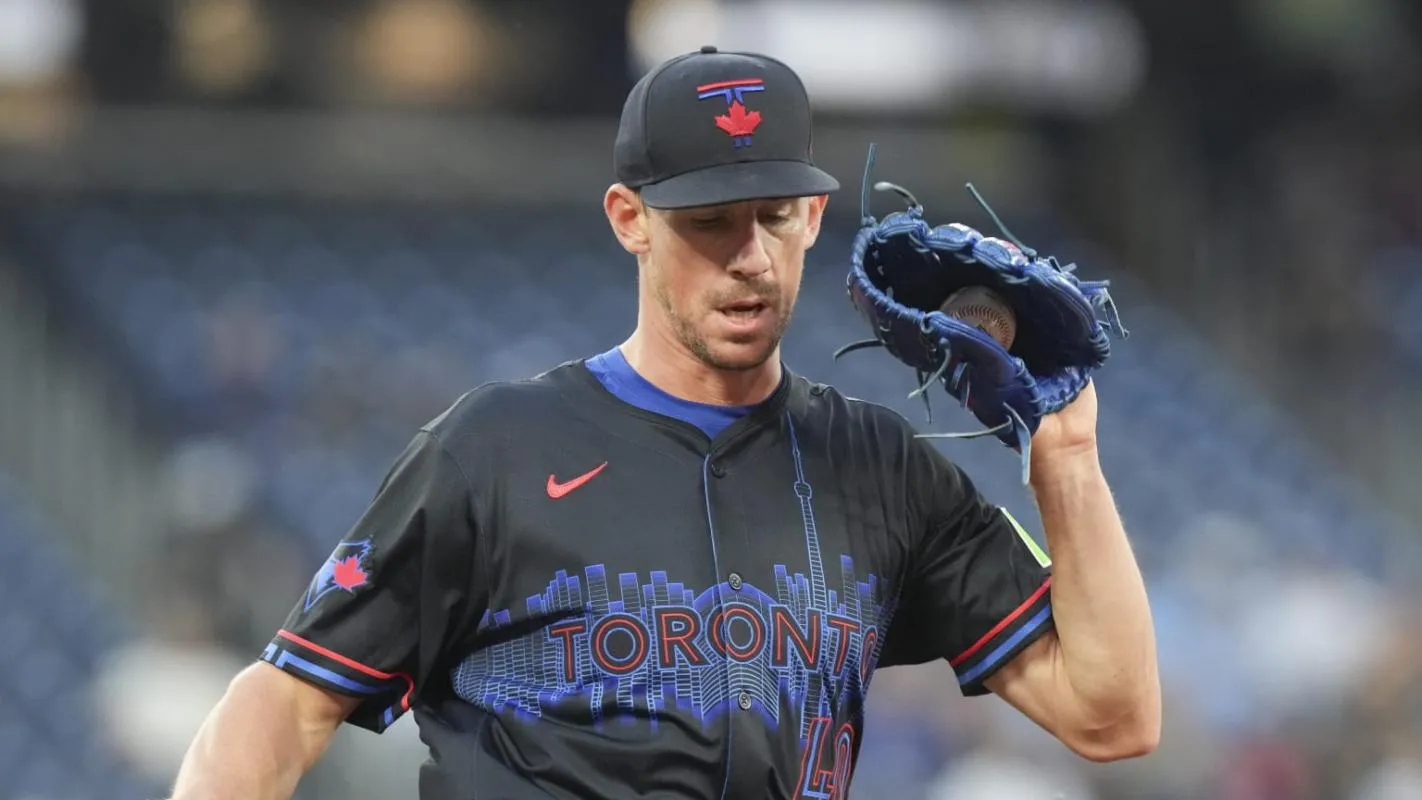 Blue Jays announce injury update on Chris Bassitt #bluejays #mlb