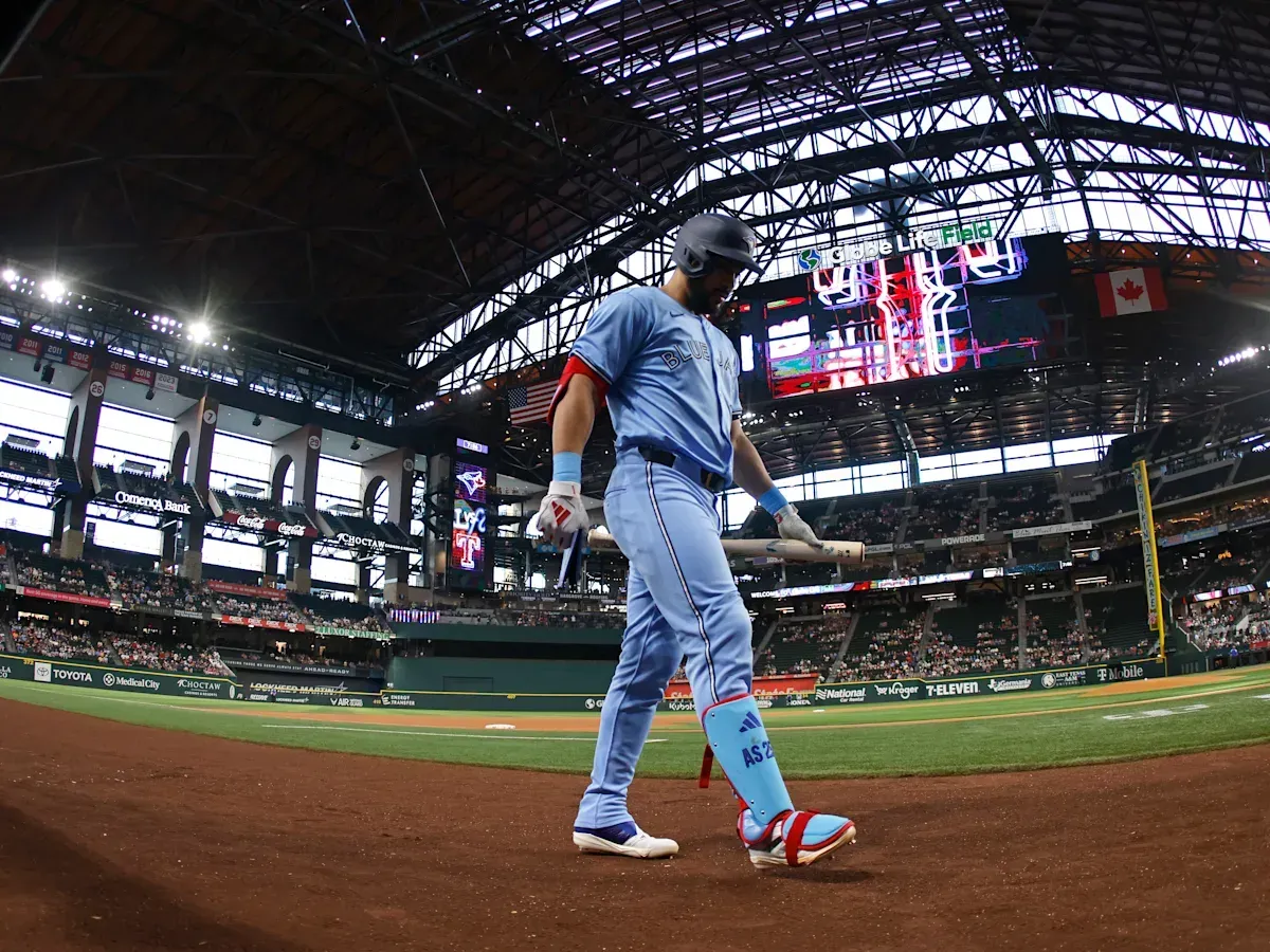 John Schneider responds to viral clip of Anthony Santander #bluejays #mlb