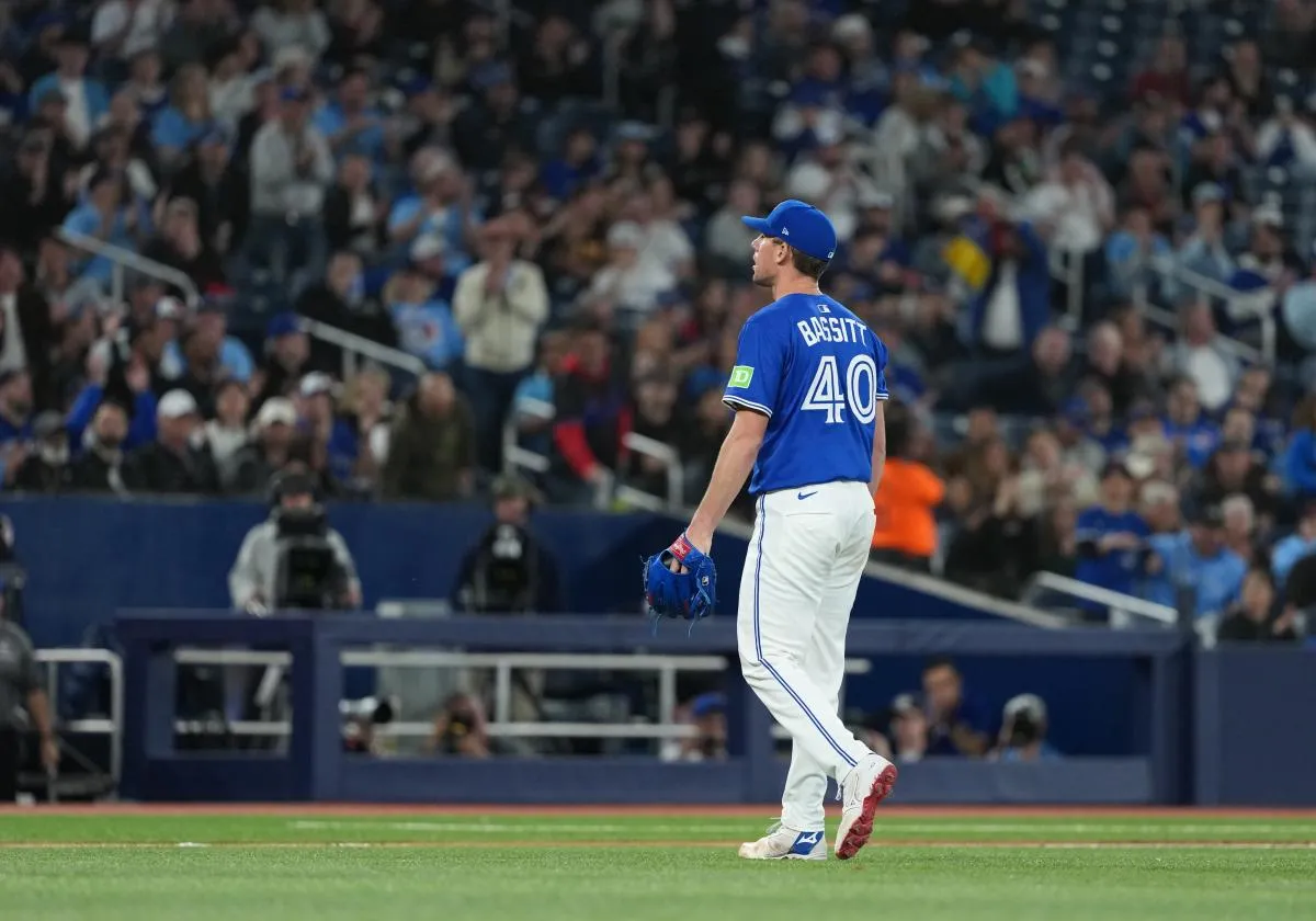 Toronto Blue Jays starting pitcher Chris Bassitt (40) walks towards the dugout against the San Diego Padres at the end of the sixth inning at Rogers Centre.